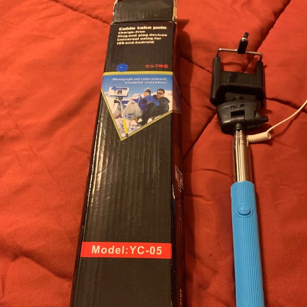 Cable Take Photo Pole - Charge - Free - Plug and play devices